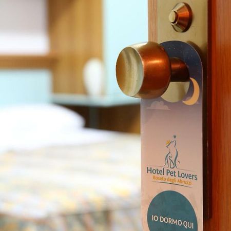 Hotel Marina Roseto Degli Abruzzi Eksteriør bilde